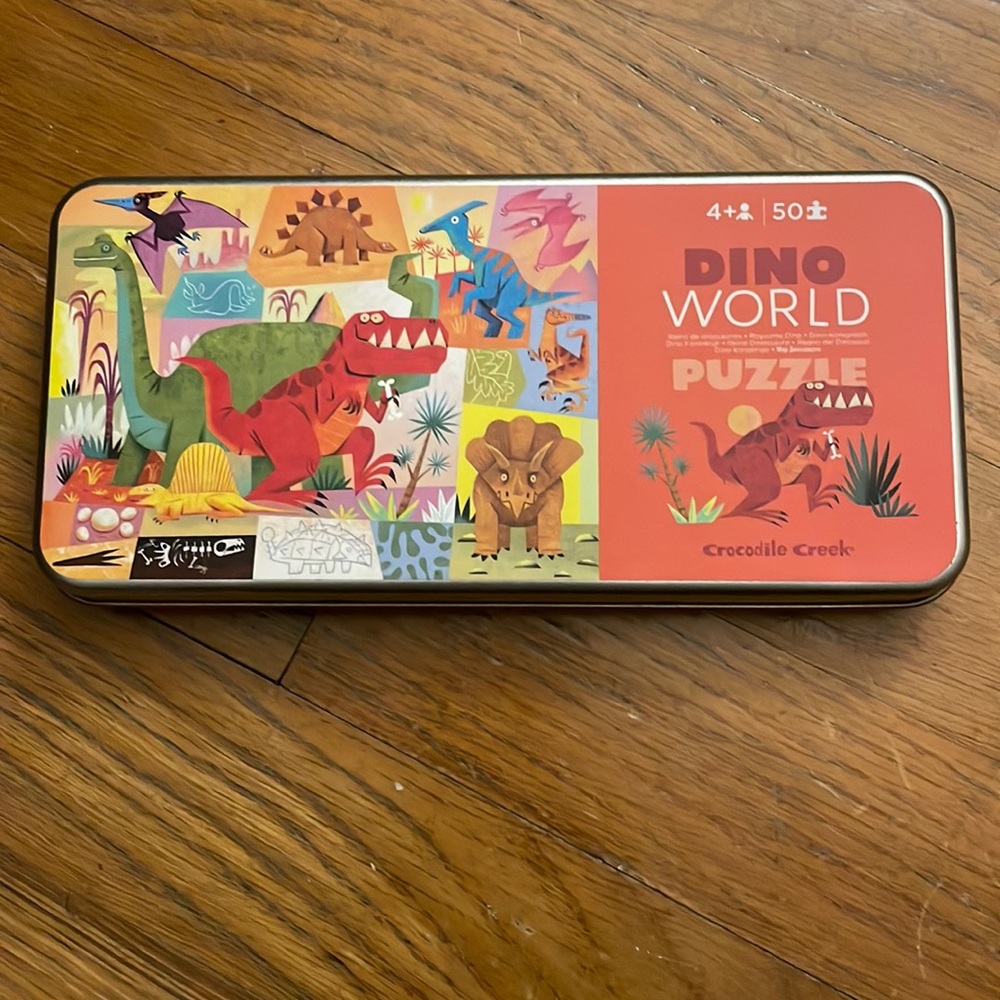 Crocodile Creek Dino World Puzzle